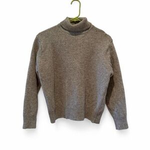 Classic Gray Turtleneck Sweater - Cozy Women’s Cowl & Turtleneck